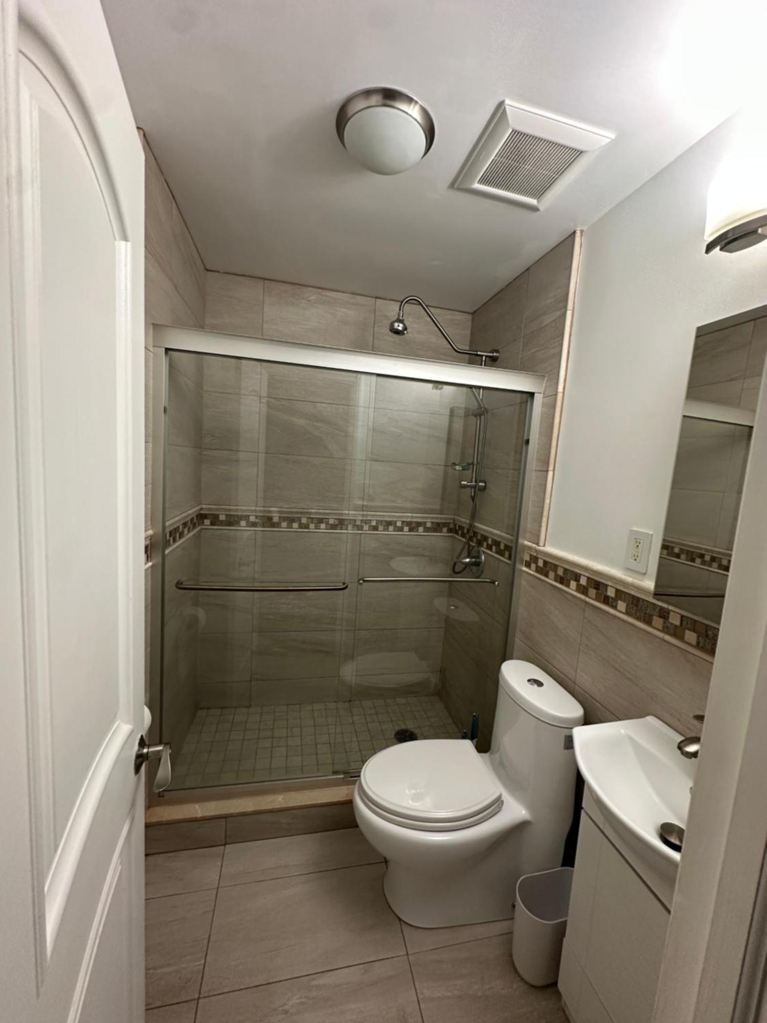 Private Bedroom And Private Bath 뉴욕 외부 사진